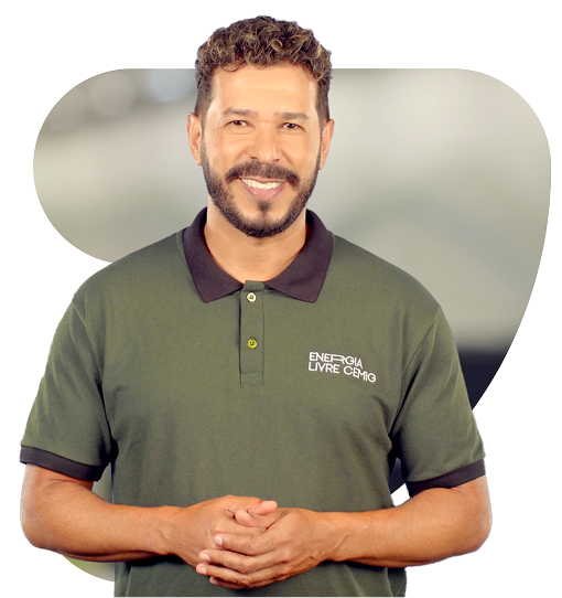 Profissional em escritório com notebook