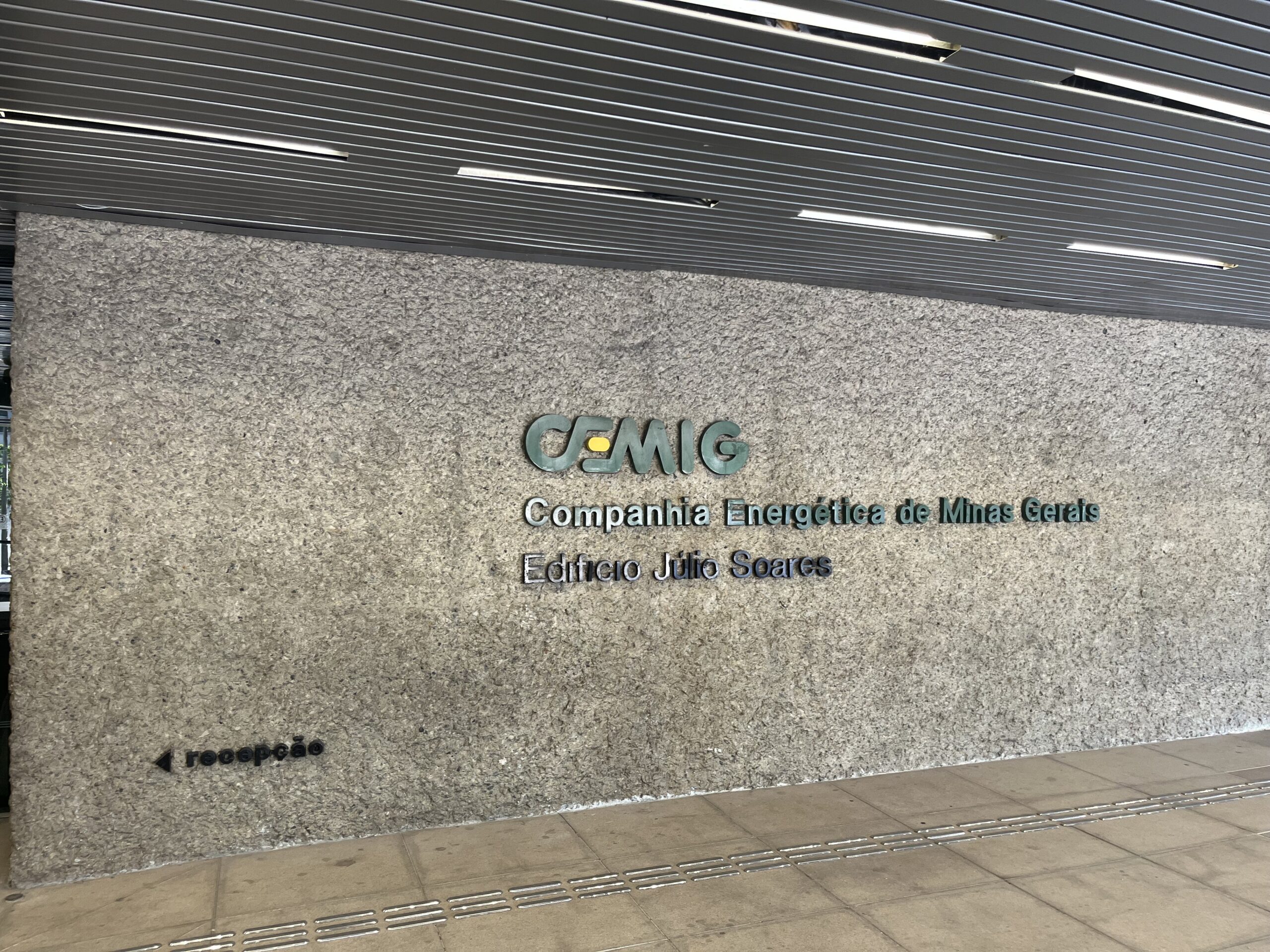 Cemig mantém liderança no Mercado Livre varejista com quase 2.500 clientes em todo o país